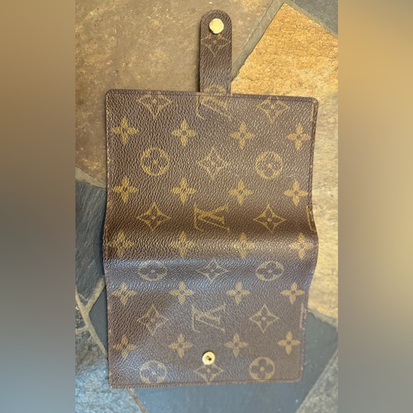 Authentic Louis Vuitton Agenda PM - Picture 2 of 9